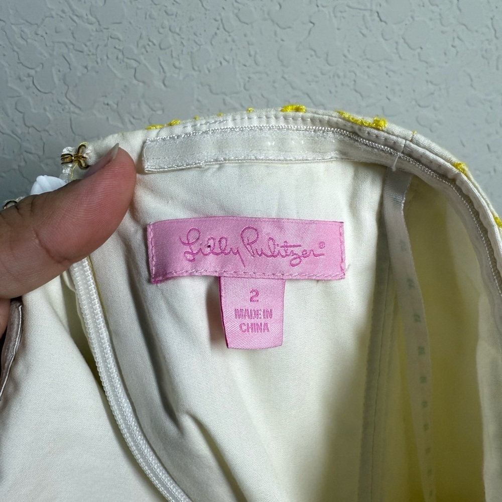 Lilly Pulitzer Blossom Dandelion Embroidered Eyelet Dress Size 2 - Picture 10 of 12